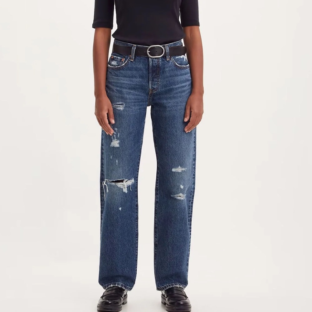 *New With Tags* Levi Jeans